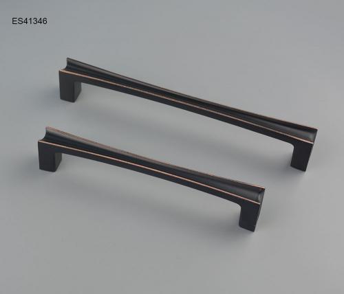 Zamak Furniture and Cabinet Handle ES41346