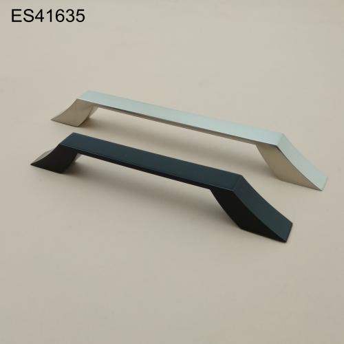Zamak Furniture and Cabinet handle  ES41635