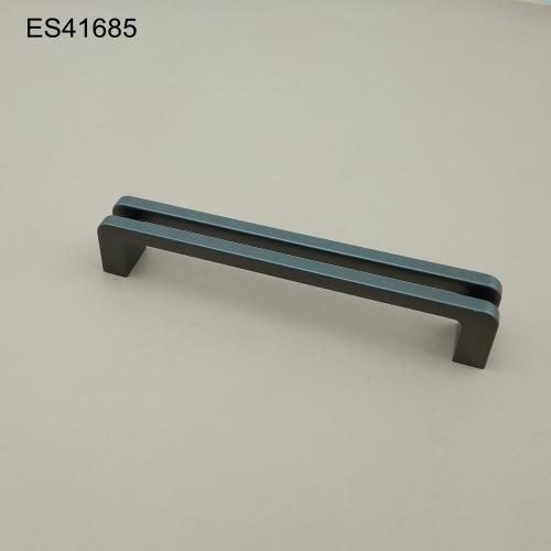 Zamak Furniture and Cabinet handle  ES41685
