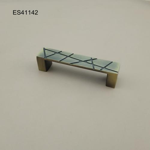 Zamak Furniture and Cabinet handle  ES41142