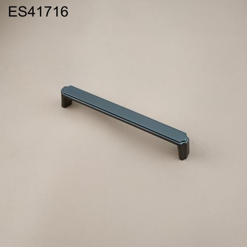 Zamak Furniture and Cabinet handle  ES41716