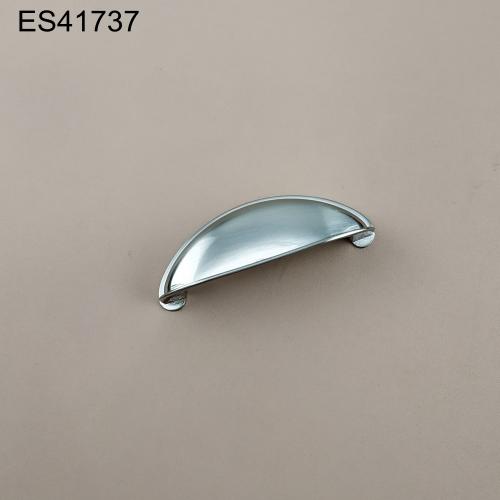 Zamak Furniture and Cabinet handle  ES41737