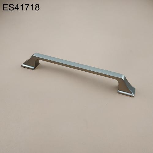 Zamak Furniture and Cabinet handle  ES41718